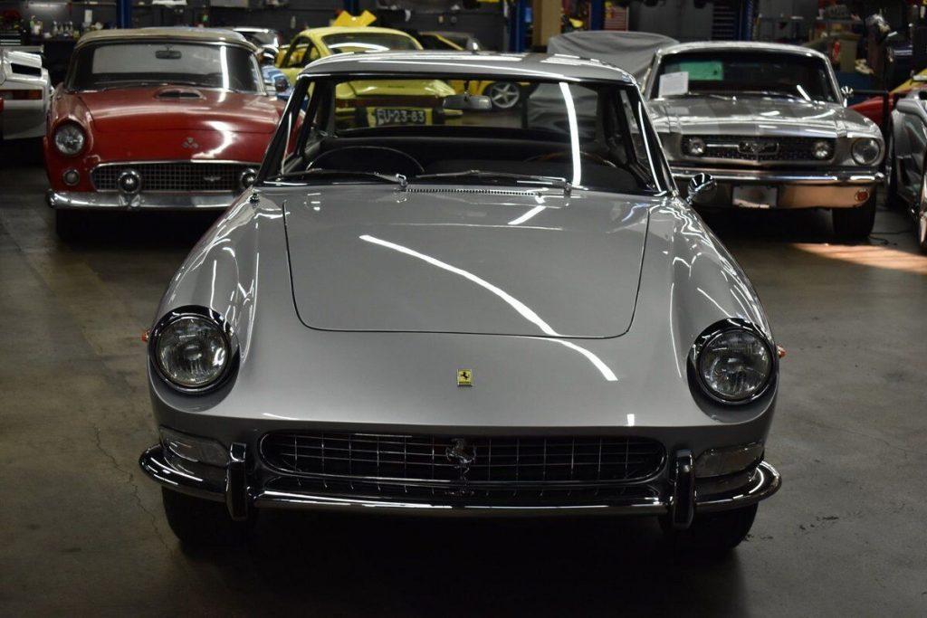 1967 Ferrari 330 GT 2+2 Series II